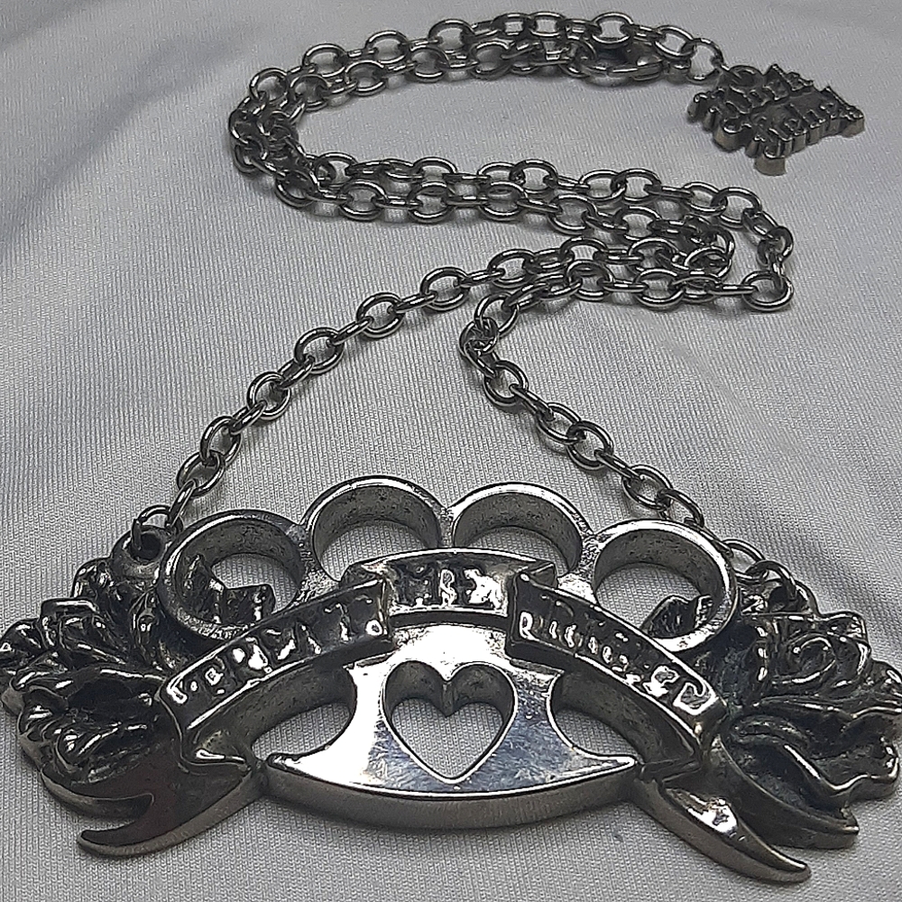 Treat Me Right Metal Necklace